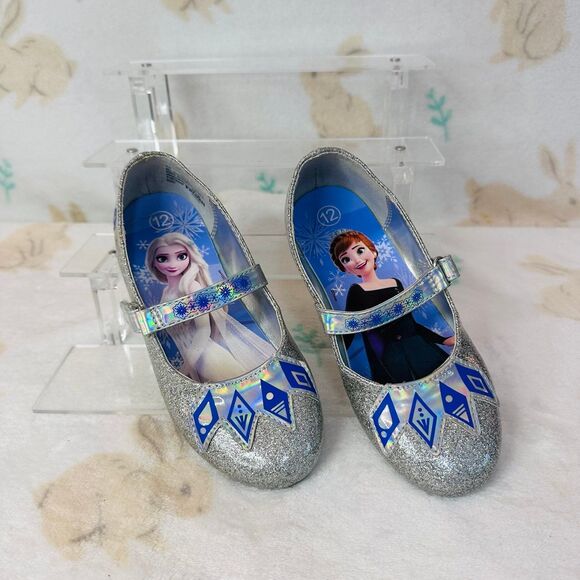 Disney’s Frozen Silver Shoes size 12 - Picture 1 of 4